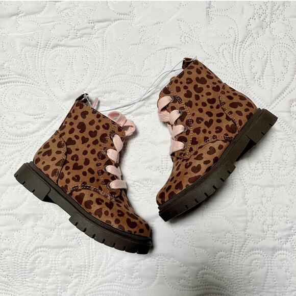 NWT Cat & Jack Amaya Boots Size 8 - Picture 2 of 8